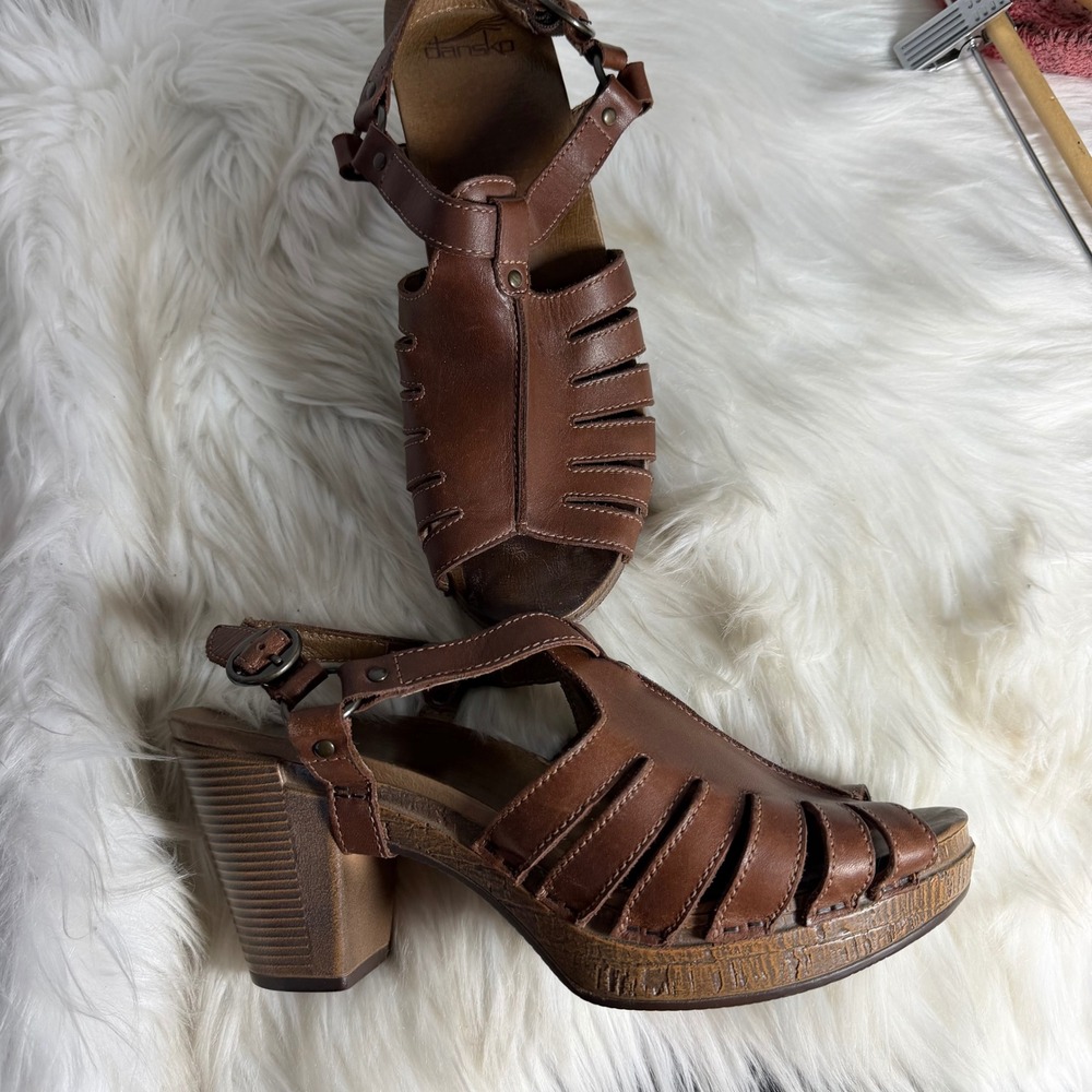 Dansko Randa Brown Leather Fisherman Caged Platform Sandals Clogs Womens 41
